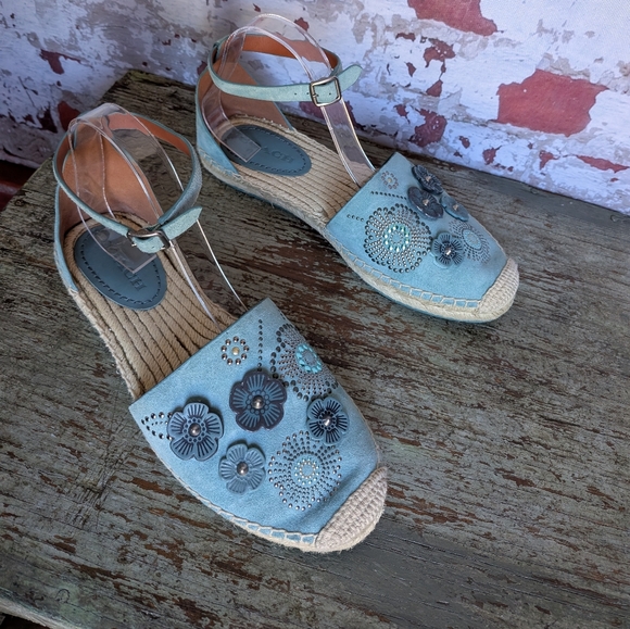 Coach Tea Rose Espadrilles - Picture 3 of 10